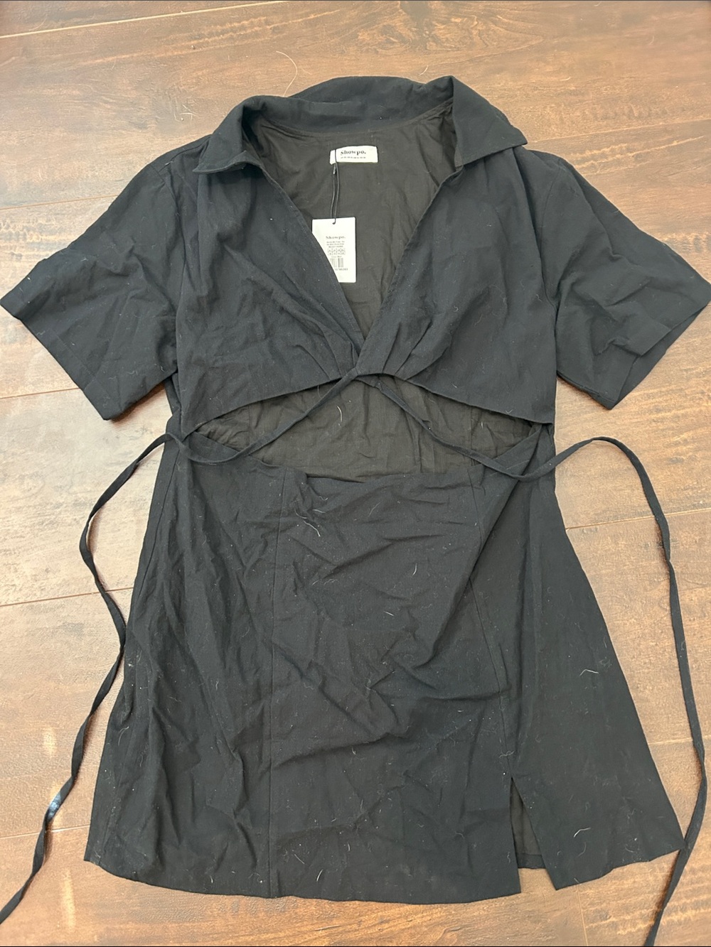 Show po black dress